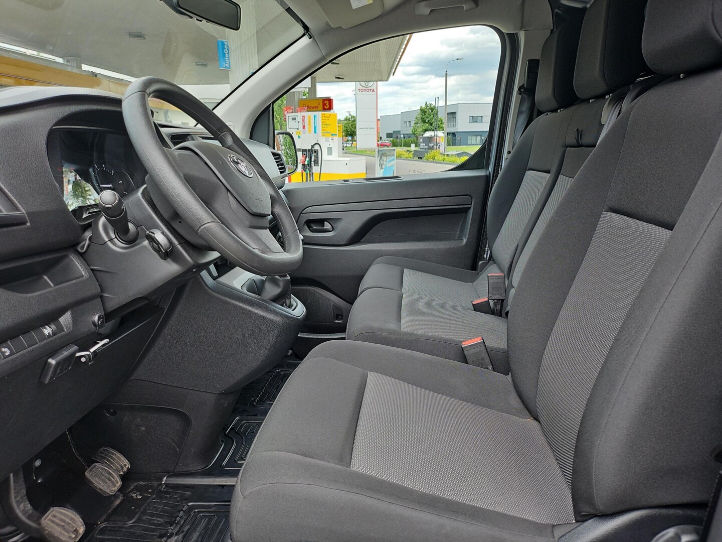 Toyota PROACE